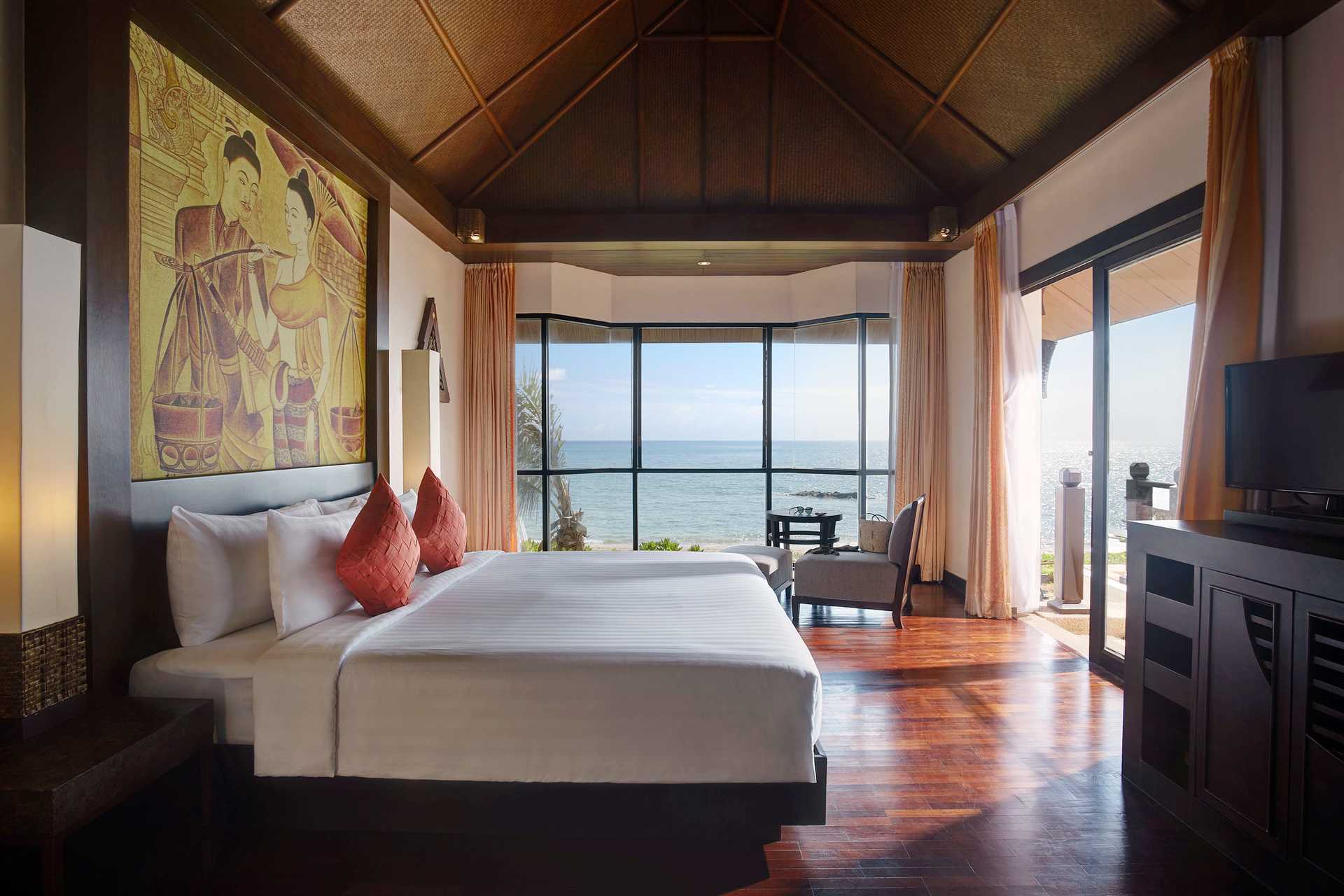 Seafront villa på hotell Rawi Warin i Koh Lanta, Thailand.