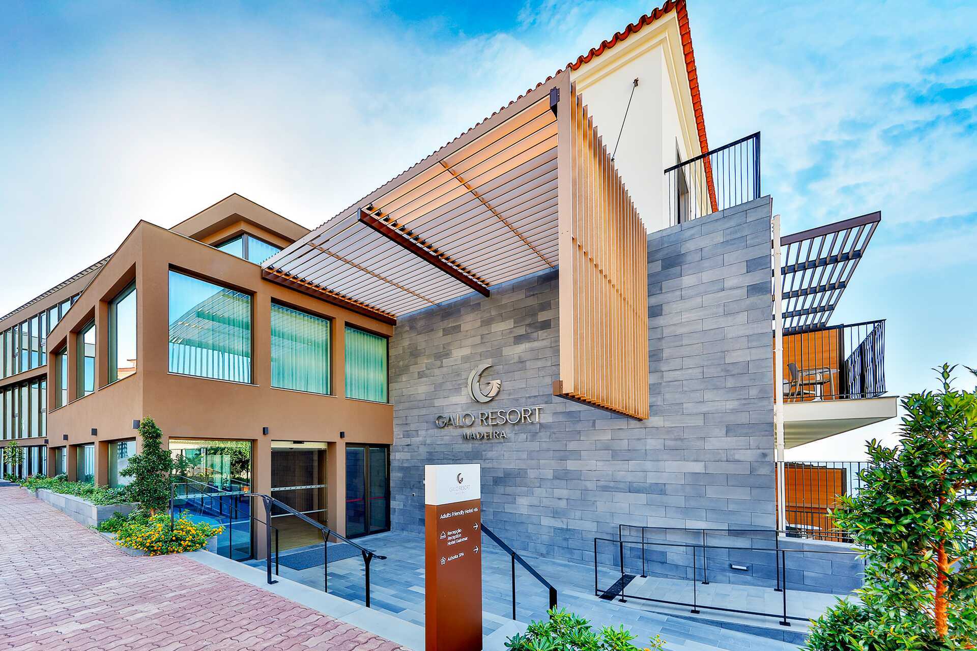 Entrén på hotell Sentido Galomar på Madeira, Portugal.