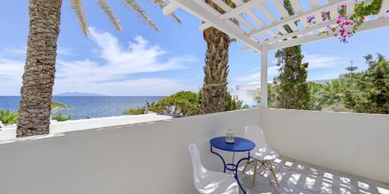 Terrass på Hotell Sigalas på Santorini, Grekland.