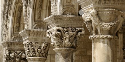 En stor del av arkitekturen i Dubrovnik är från från medeltiden.