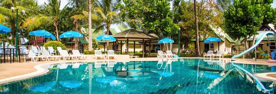 Poolområdet på hotell Southern Lanta Resort, Thailand.