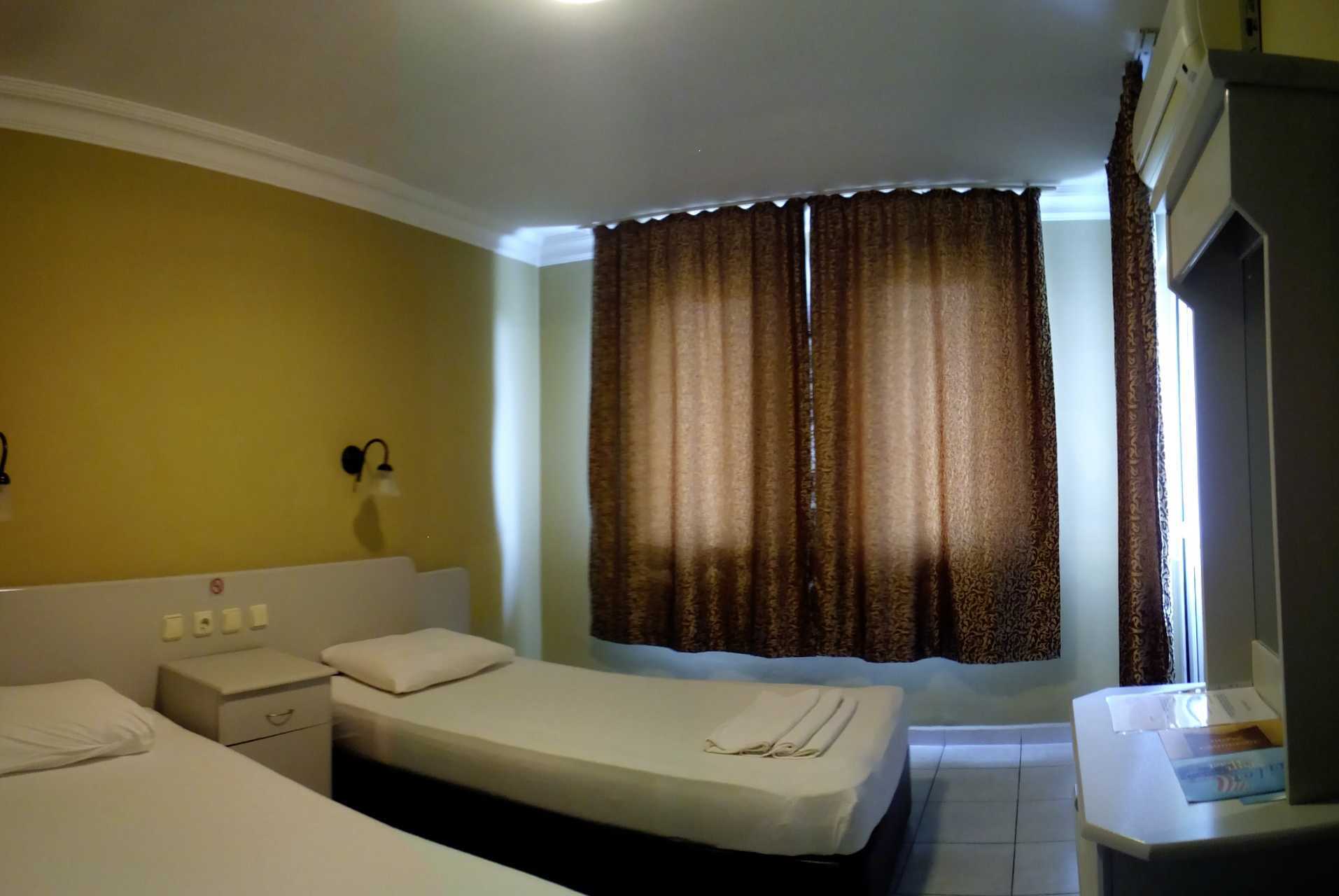 Större tvårumslägenhet på hotell Sailor i Alanya, Turkiet.