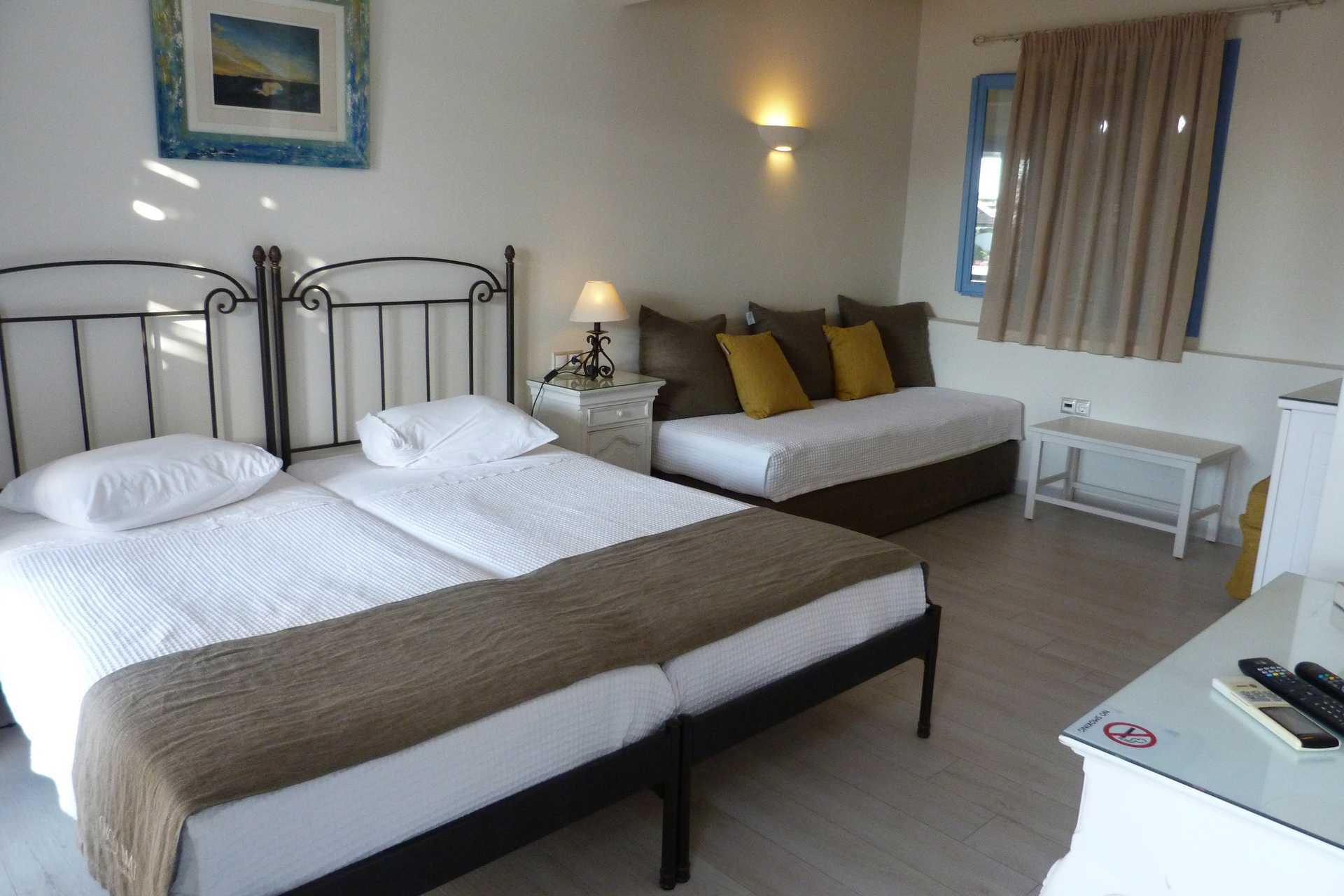 Superiorrum på hotell Alkyoni Beach i Naxos Stad, Grekland.