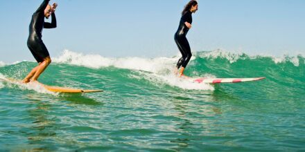 Surf & Yoga Retreat med Surfakademin – Saint Jean de Luz, Frankrike