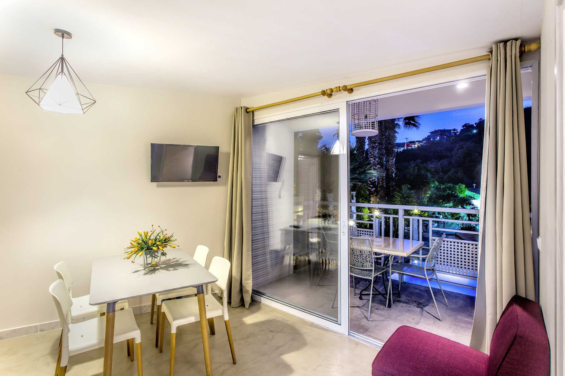 Svit på hotell Bacoli i Parga, Grekland.