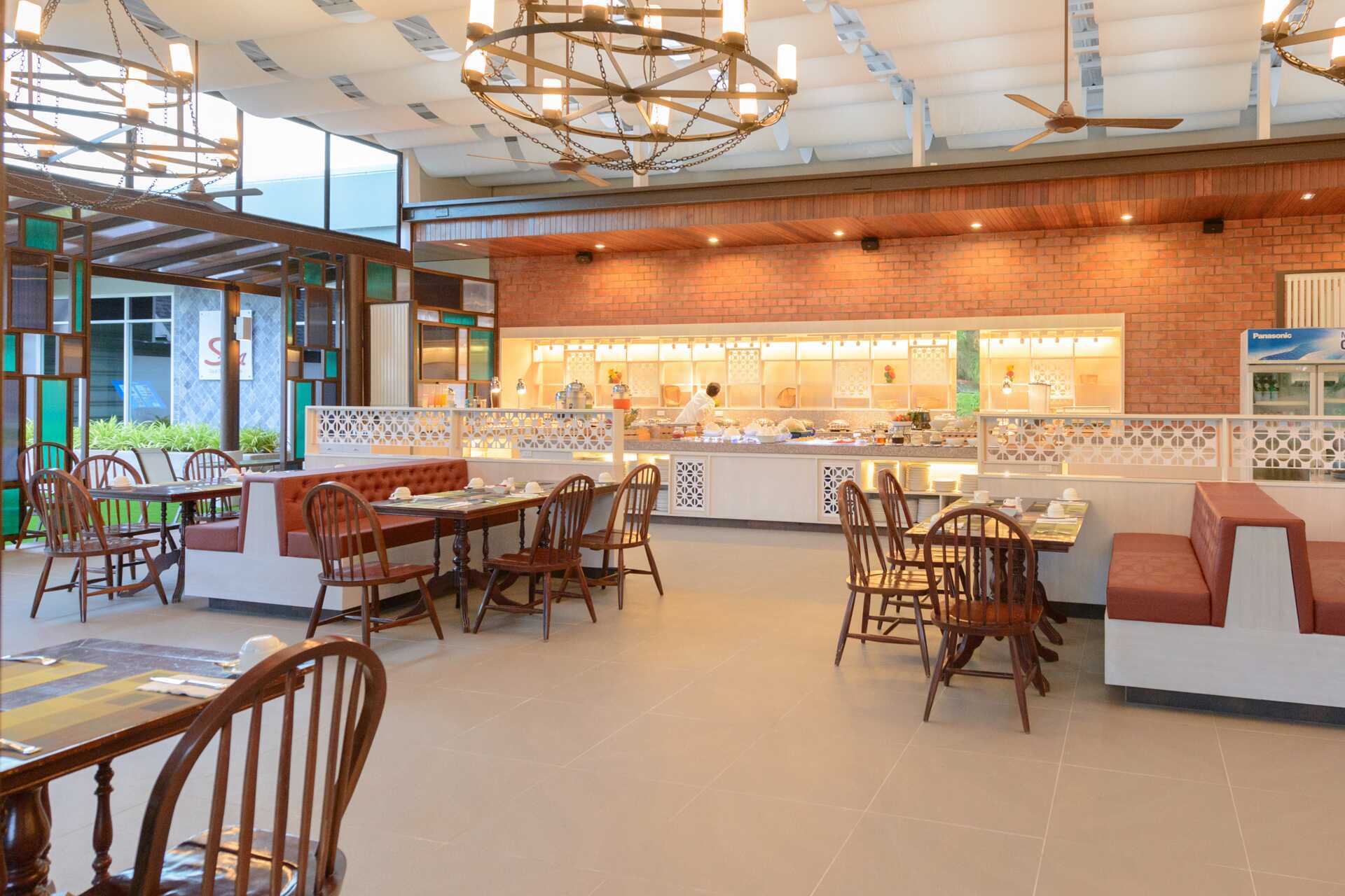 Restaurangen på hotell The Waters Khao Lak by Katathani, Thailand.