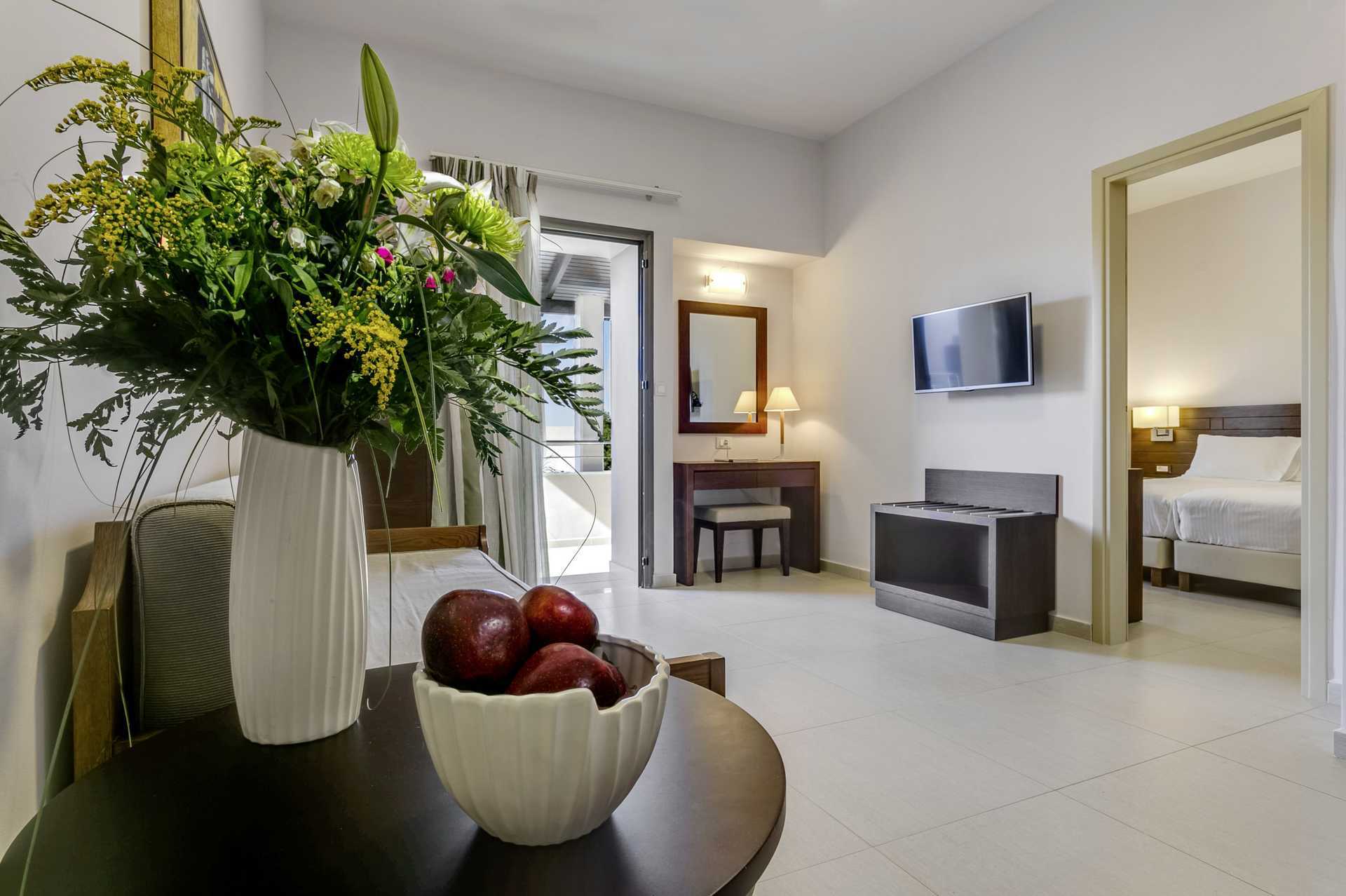 Trerumslägenhet på hotell Casa di Porto på Kreta, Grekland.