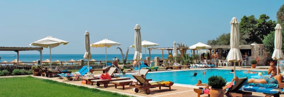 Poolen på hotell Troulos Bay på Skiathos, Grekland.