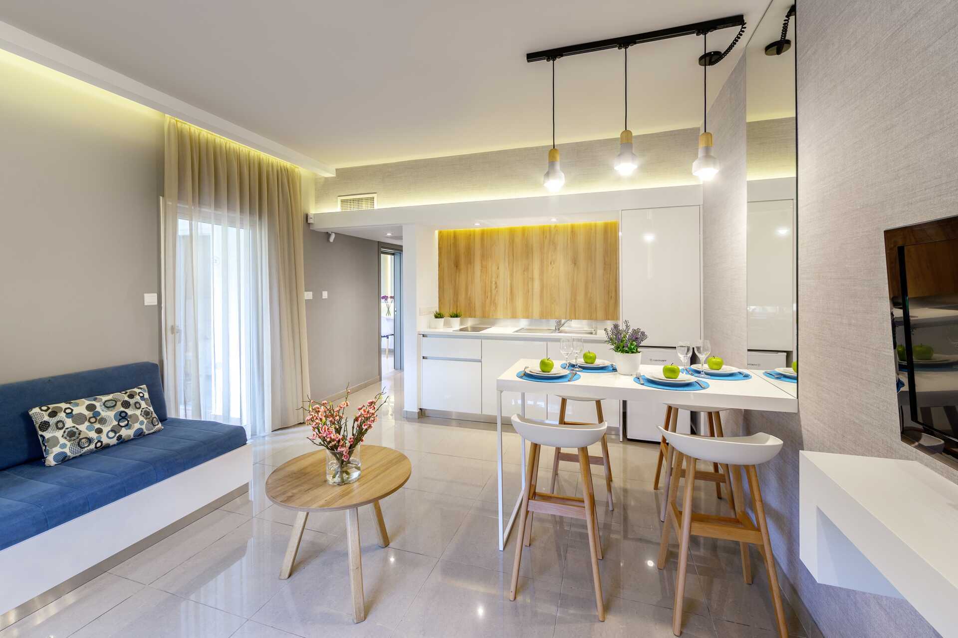 Tvårumslägenhet  på hotell Malama Beach Holiday Village i Fig Tree Bay på Cypern.