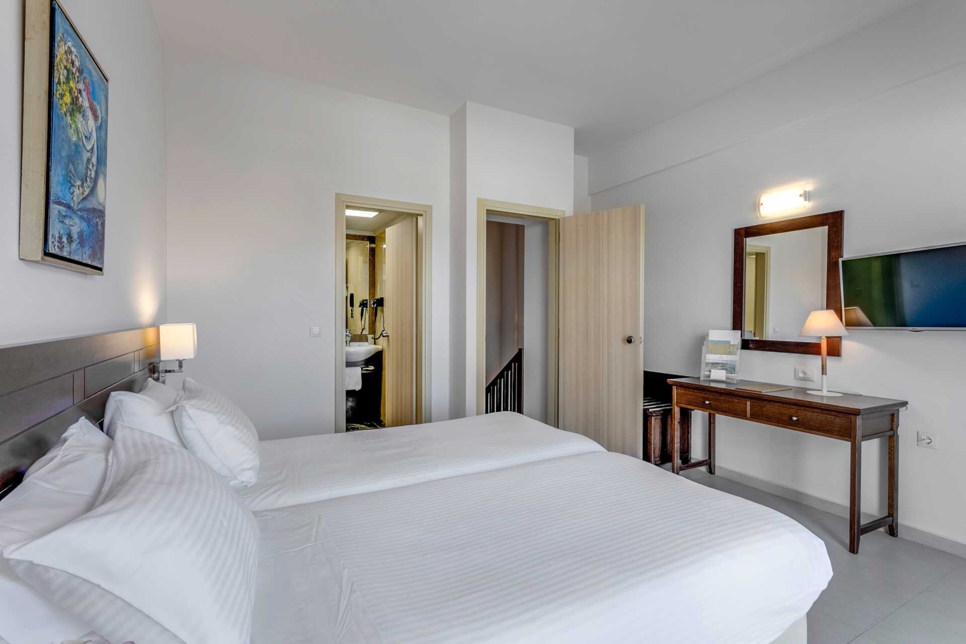 Tvårumslägenhet i etage på hotell Casa di Porto på Kreta, Grekland.