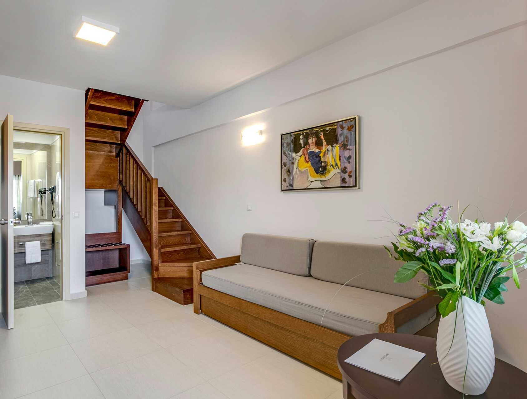 Tvårumslägenhet i etage på hotell Casa di Porto på Kreta, Grekland.