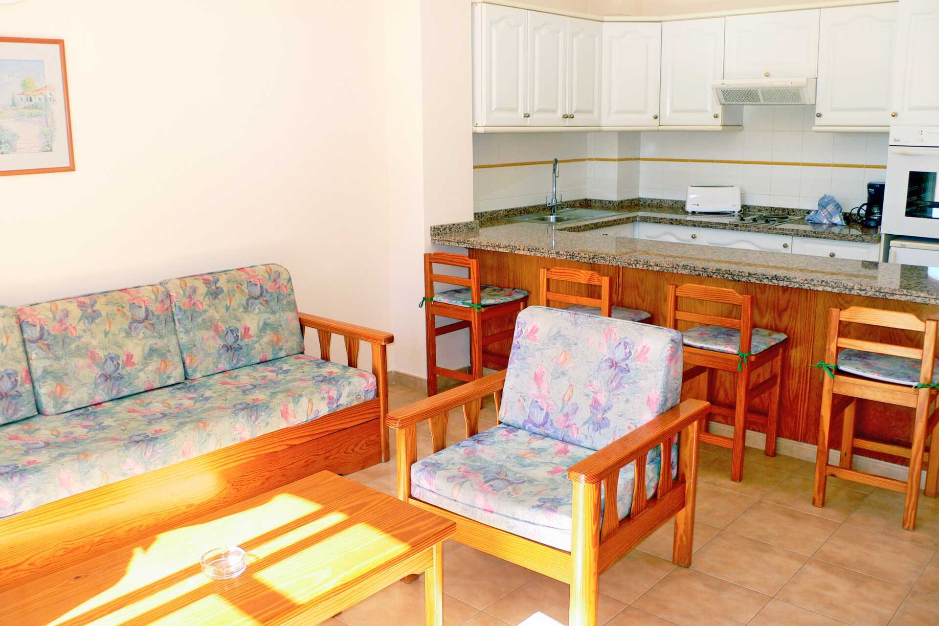 Tvårumslägenhet på hotell Jardin del Conde på La Gomera, Spanien.