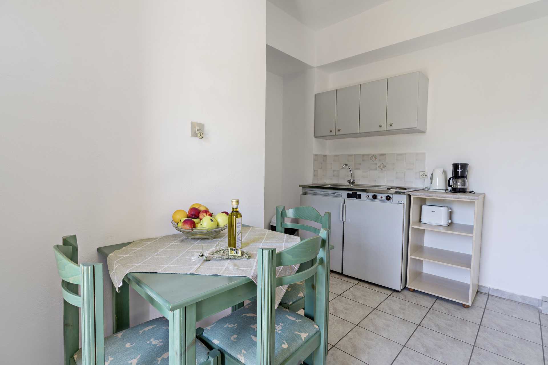 Tvårumslägenhet på hotell Mary, Kreta.