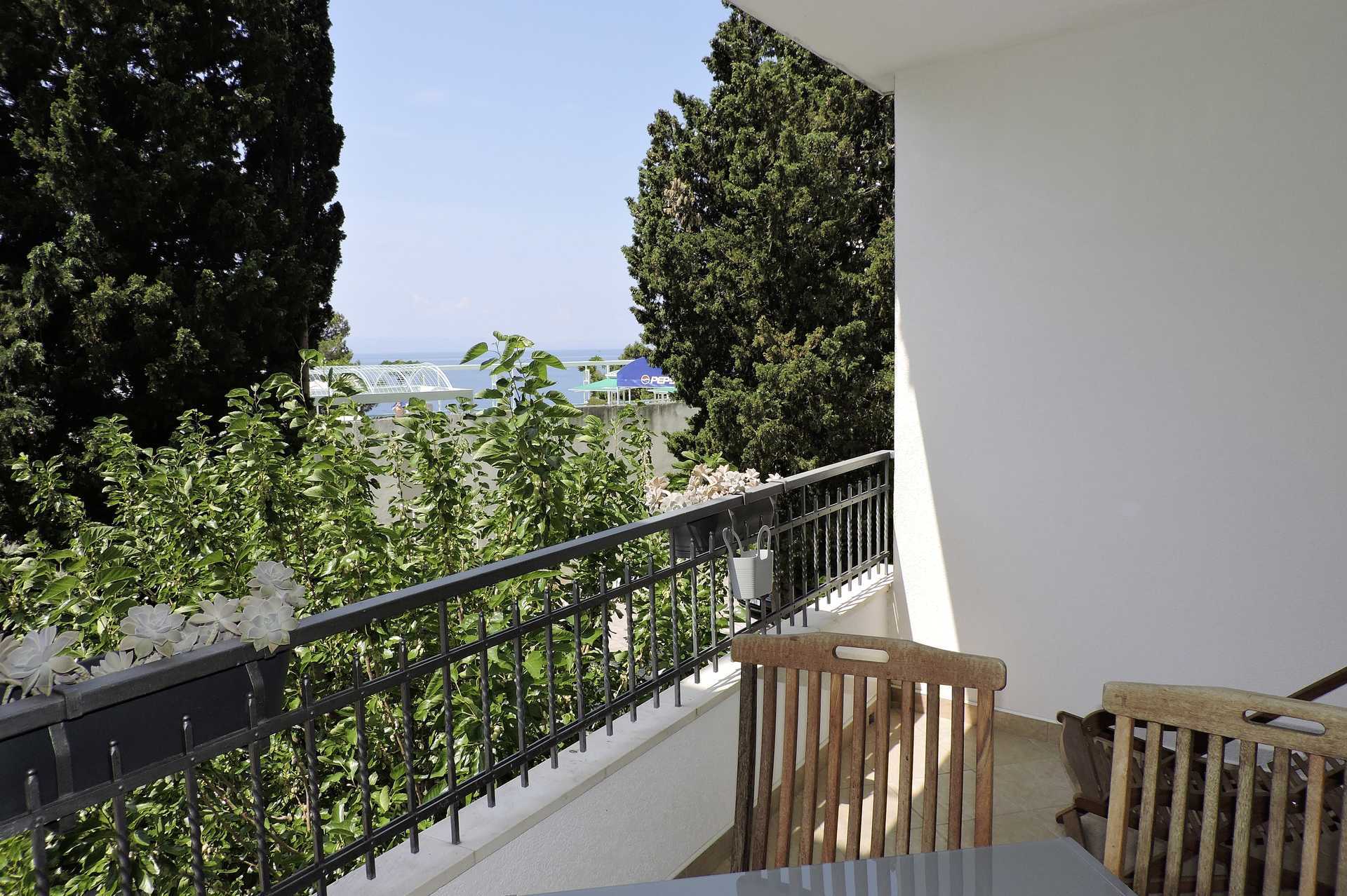 Tvårumslägenhet på hotell Sanja i Makarska, Kroatien.