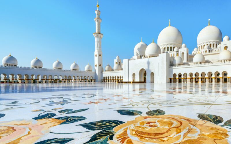 Upptäck Abu Dhabi
