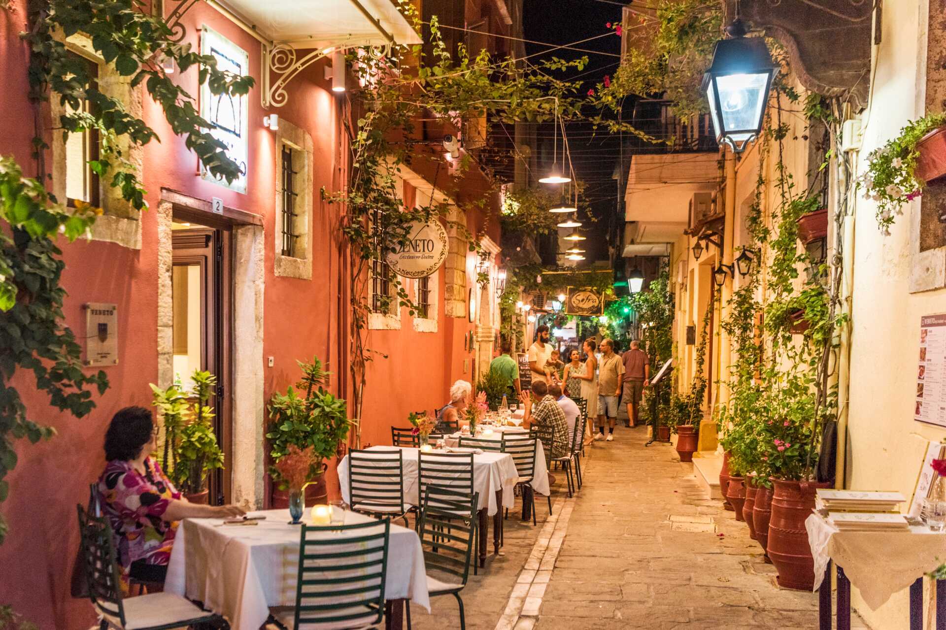 Gamla stan är lite extra mysig på kvällen.