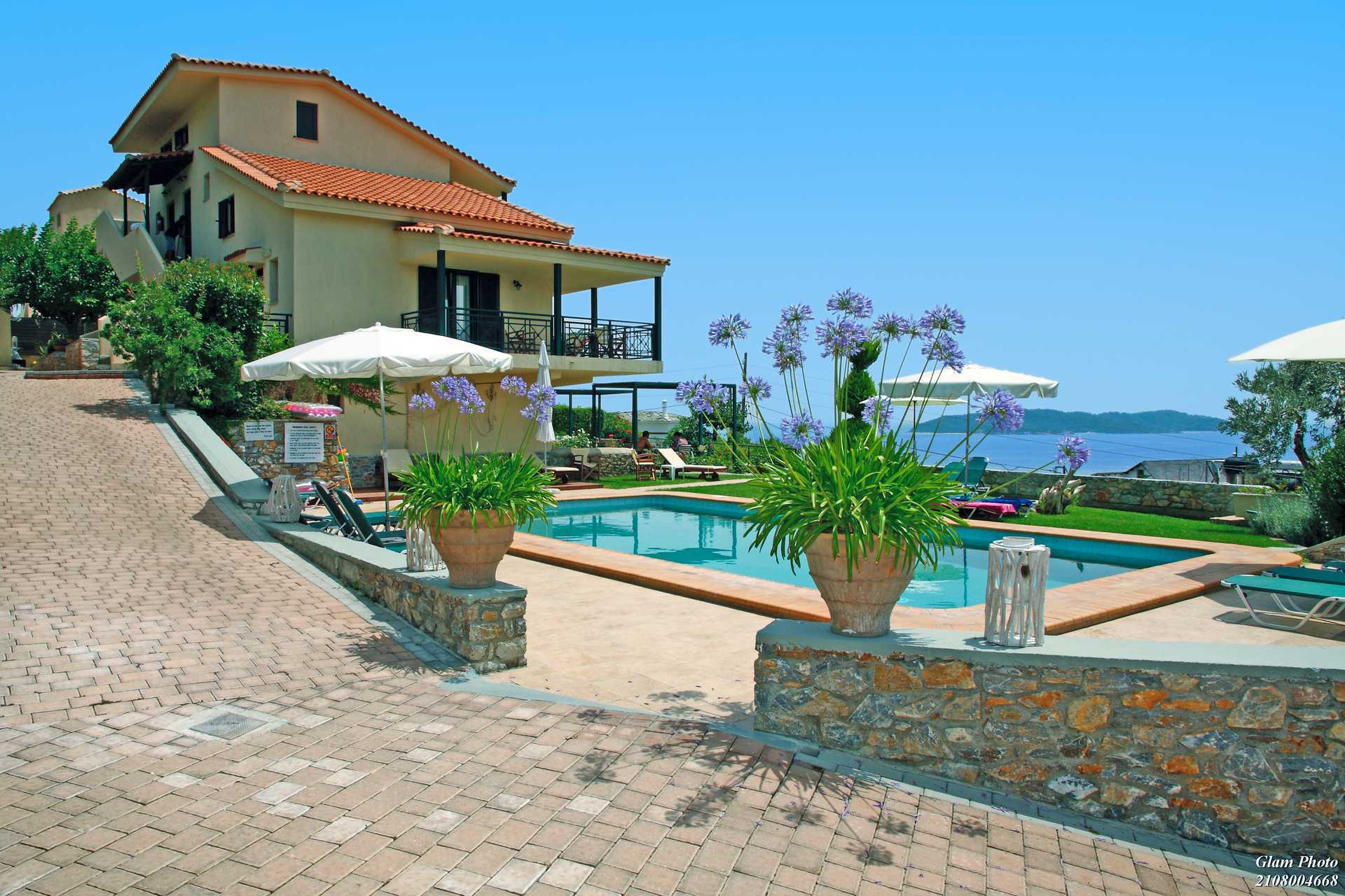 Poolområde på Villa Anastasia, Skiathos.