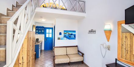 Tvårumslägenhet i etage på Villa Eleftheria i Perivolos, på Santorini.