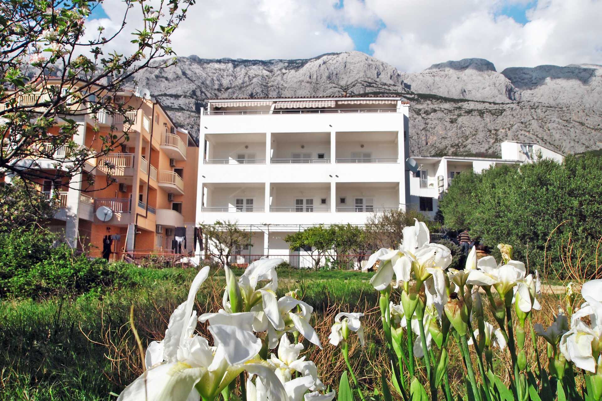 Villa Mare i Tucepi på Makarska rivieran, Kroatien.