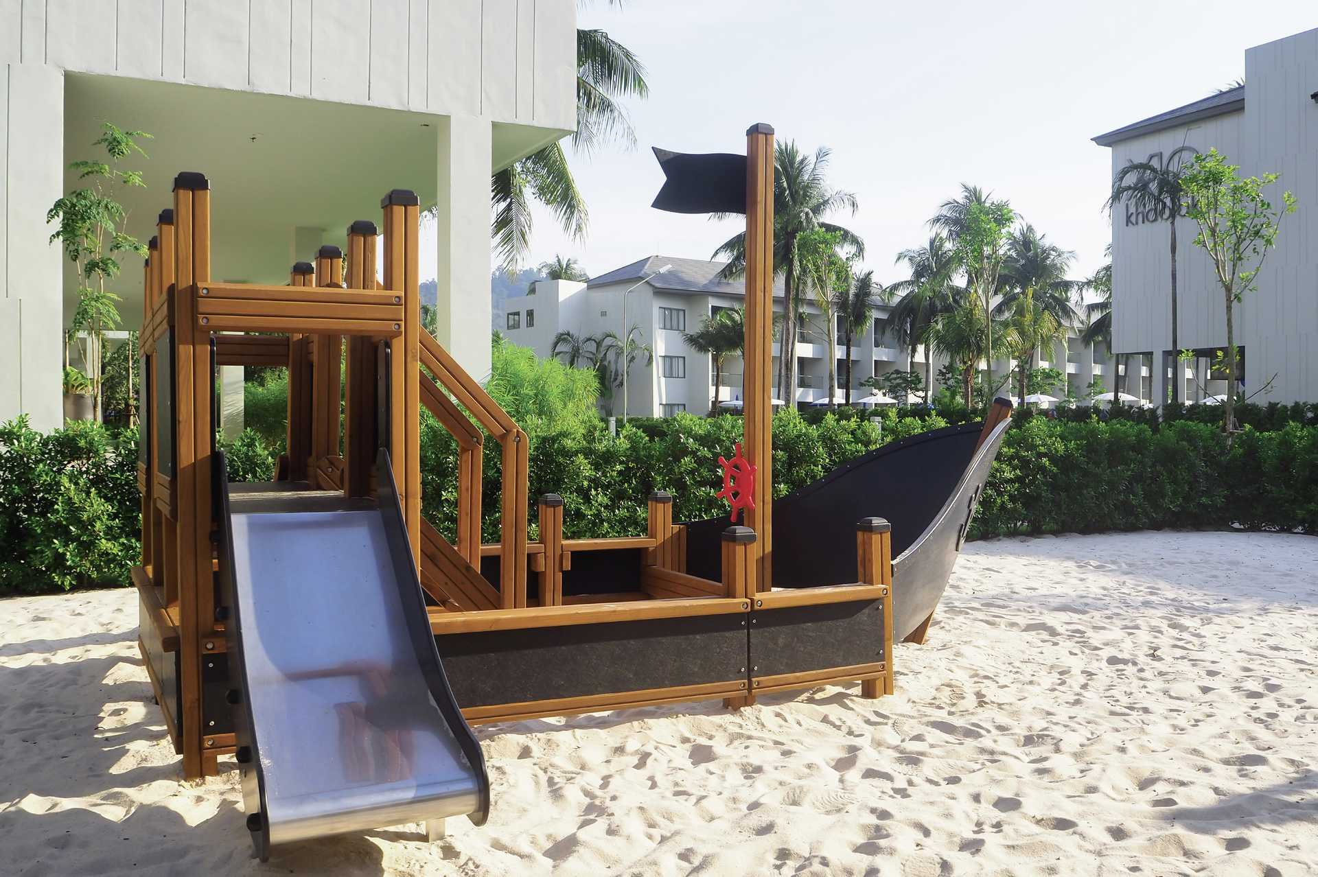 Lekplats på hotell X10 Khao Lak, Thailand.