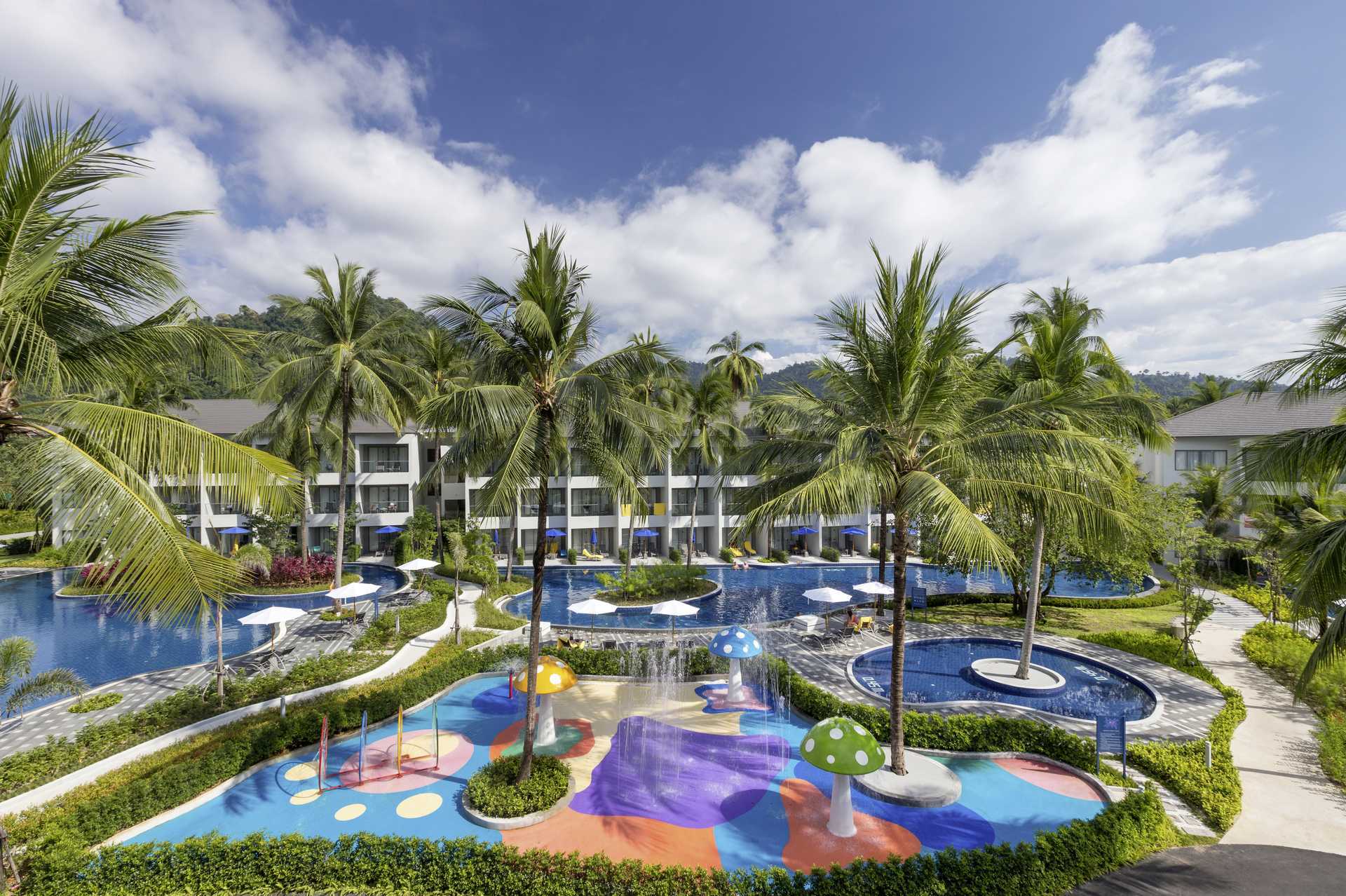 Barnpoolen på hotell X10 Khao Lak, Thailand.