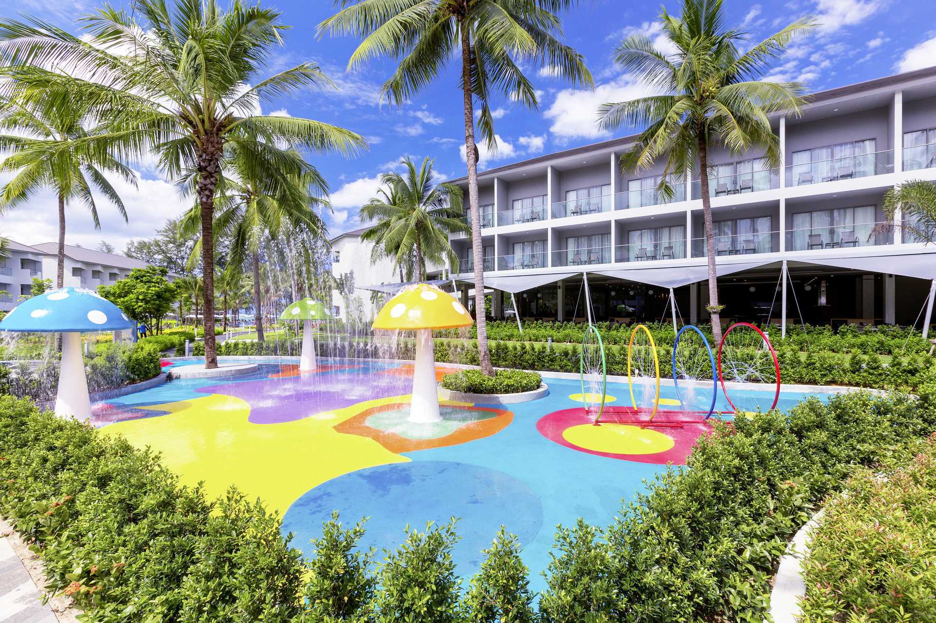 Barnpoolen på hotell X10 Khao Lak, Thailand.